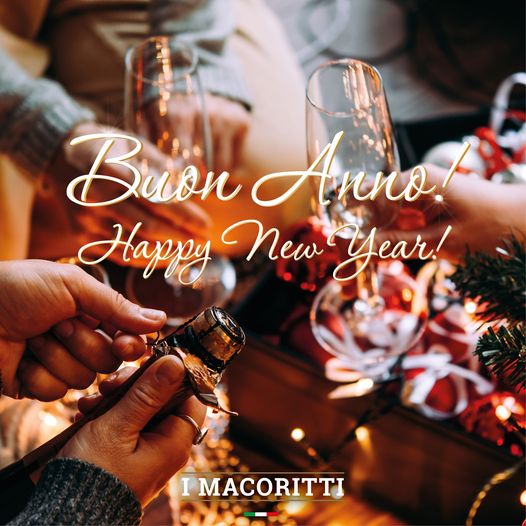Buon anno!
Stasera noi festeggiamo secondo le tradizioni e brindiamo, con l'augurio che il nuovo anno porti a tutti gioia, pace e serenità. Cin cin a ...